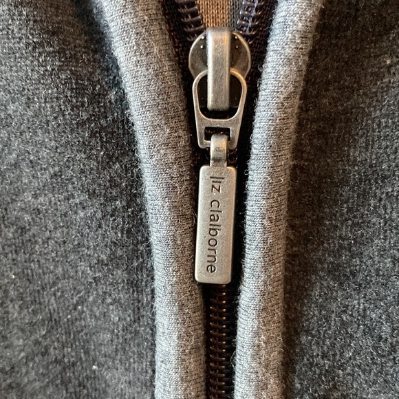 Liz Claiborne Lizwear Grey Velour Pants and Jacket - Picture 10 of 13